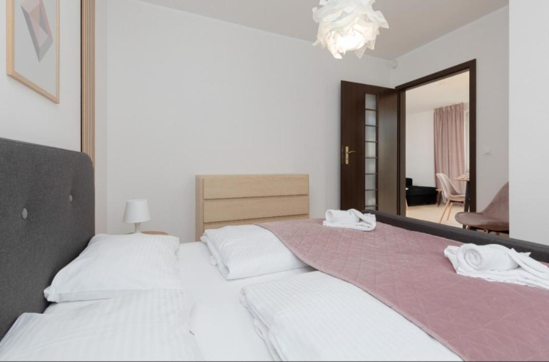 Apartamenty 45Qm Przy Plazy Beach ชวีโนวิชแจ ภายนอก รูปภาพ